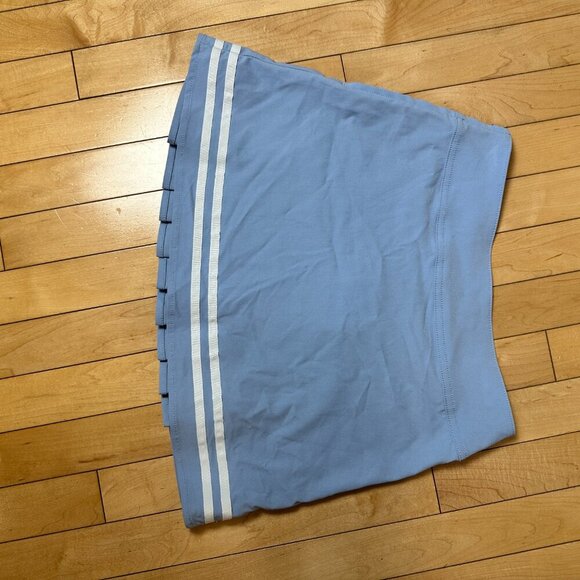 NWT H&M DIVIDED Light Blue Cheer Game Day Tailgate Collegiate Skirt Size 2 - Picture 7 of 8